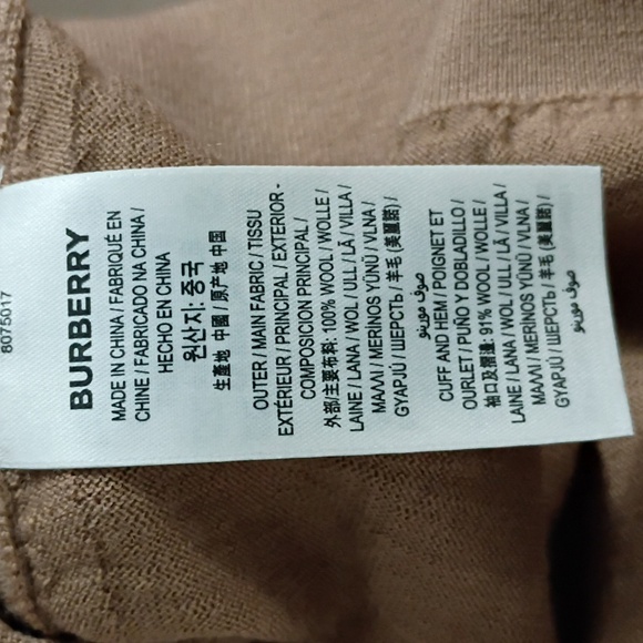 Burberry Tan Patchwork Sleeve Wool Sweater S/P - Picture 8 of 8